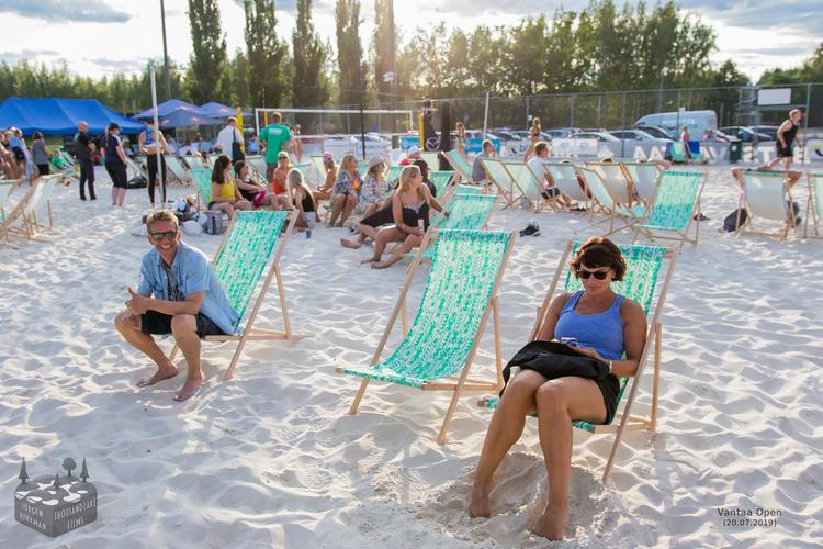 Ulkotapahtumissa on vain taivas rajana